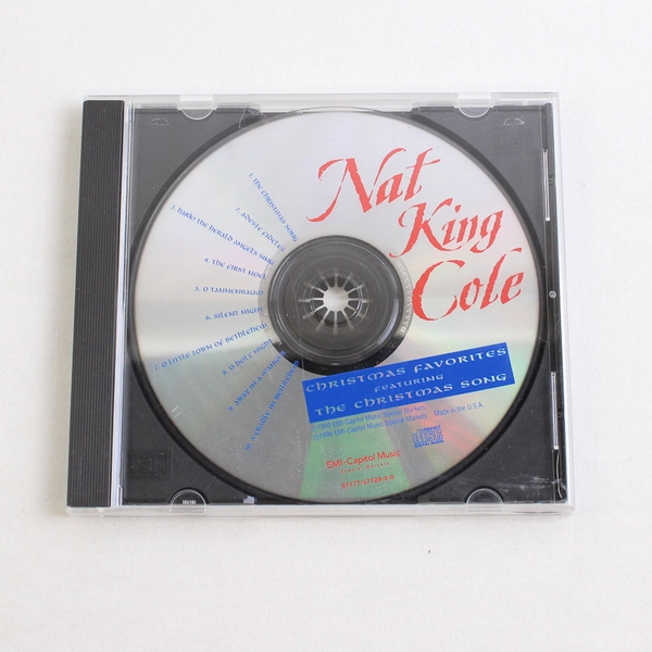 Nat King Cole Christmas Favorites CD 1996 EMI Capitol Music Pre-Owned