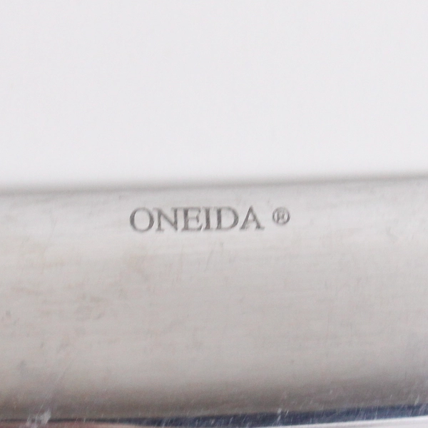 Lot of 6 Oneida Bellasana French Solid Knives Flatware Stainless Steel 18/0
