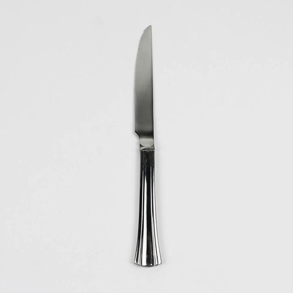 Reed & Barton Brookshire Stainless Solid Handle Steak Knife 9.75 Inches