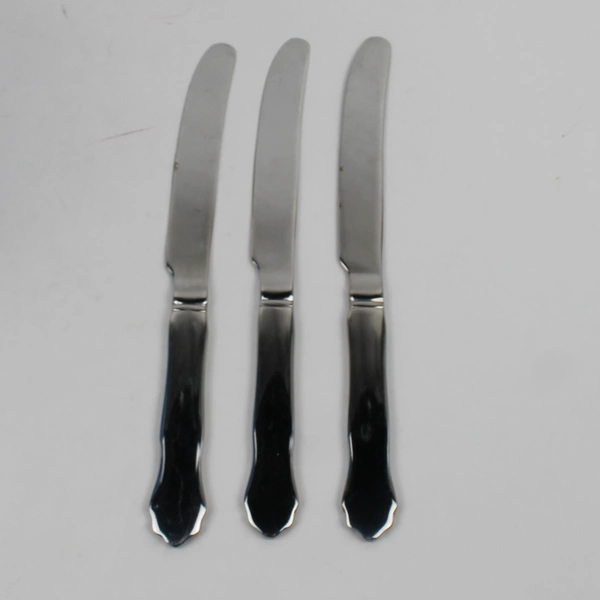 Lot of 3 Ikea Stainless Flatware Dinner Knives Unknown Pattern 9" Hard to Find 