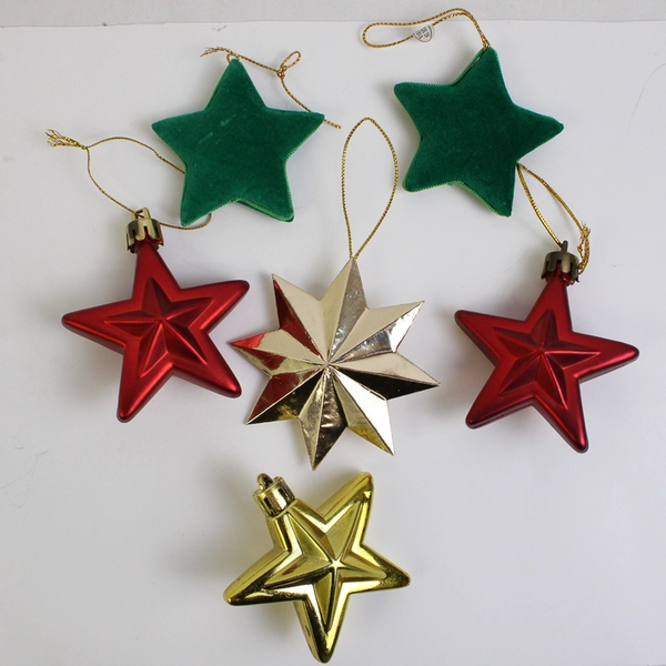Lot of 6 Indoor/Outdoor Star-Shaped Plastic and Felt 3" Christmas Ornaments