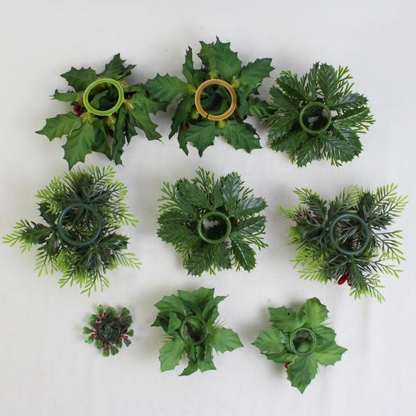 Lot of 8 Christmas Napkin Rings Artificial Holly Mistletoe