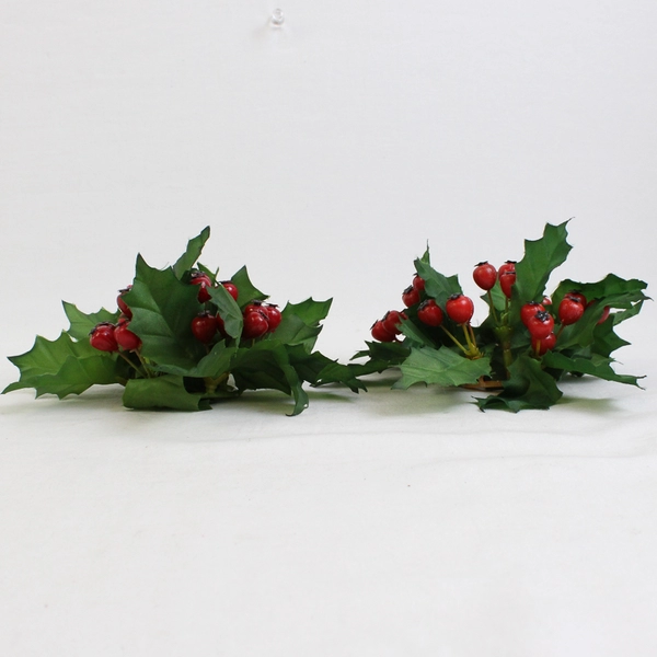 Lot of 8 Christmas Napkin Rings Artificial Holly Mistletoe