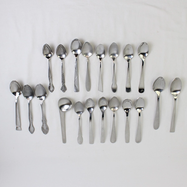 Mixed Lot of 20 Assorted Stainless Steel Spoons Wedding Event Flatware