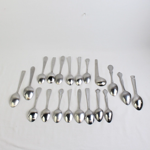 Mixed Lot of 20 Assorted Stainless Steel Spoons Wedding Event Flatware