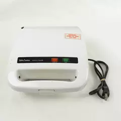 Betty Crocker BC-1958 Belgian Waffle Maker Non-Stick Used