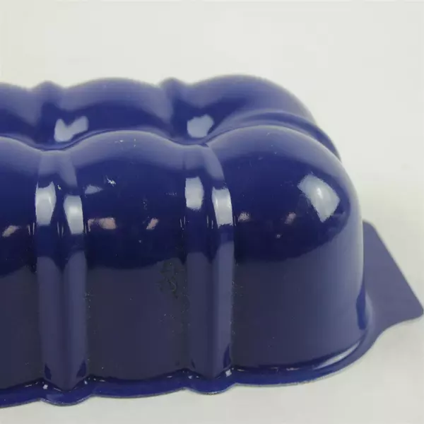 NordicWare Fluted Loaf Pan 13.5in Bread Pound Cake Pan