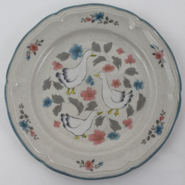  4 Action Industries Country Classics Geese Flowers Stoneware Salad Plates 7.5"