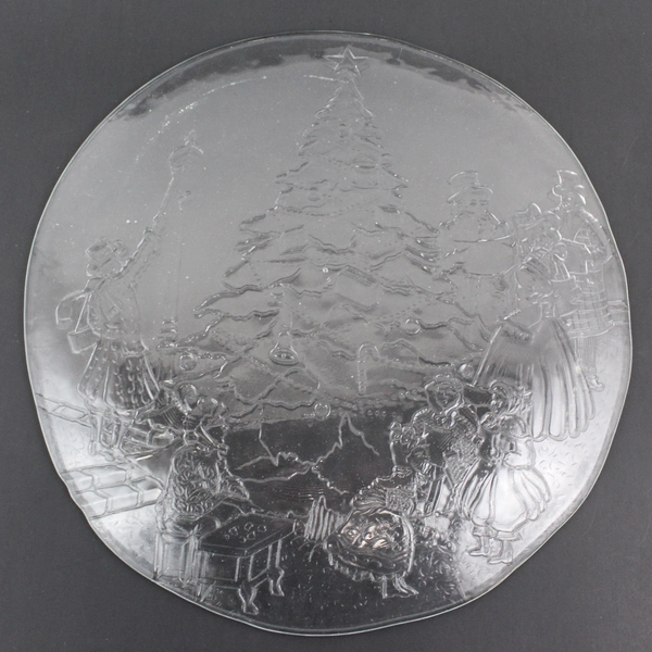 Home For The Holidays 15 Inch Caroling Crystal Platter Italy