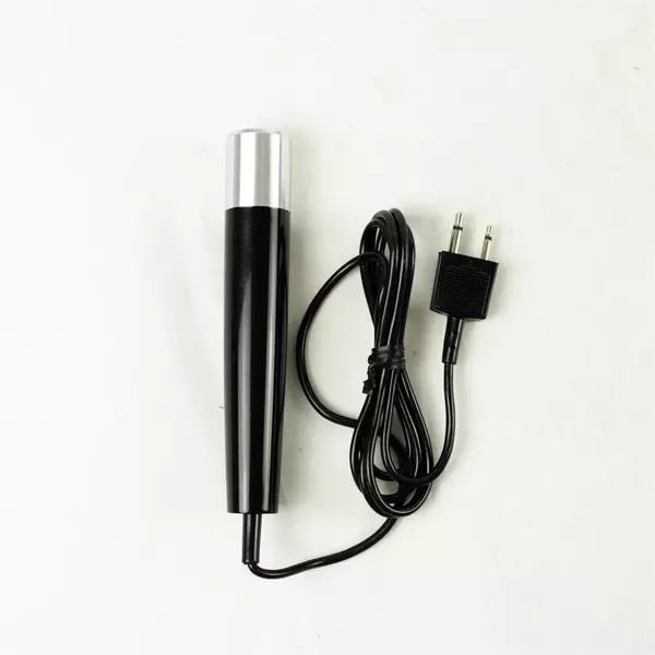 Handheld Dynamic Microphone Black Silver w/ Stand 7.9in Cord Untested