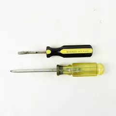Lot of 2 Screwdrivers Stanley Craftsman Flathead & Phillips 7.25in Used Tools