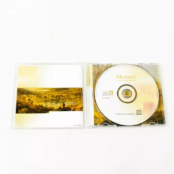 UNESCO Classics Mozart CD 2001 - Pre-Owned Untested Classical