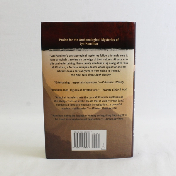 First Edition Chinese Alchemist by Lyn Hamilton HC, 2007