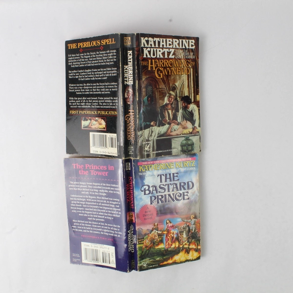 Vtg Lot of 2 Katherine Kurtz Novels Vol I III The Heirs of Saint Camber Series 