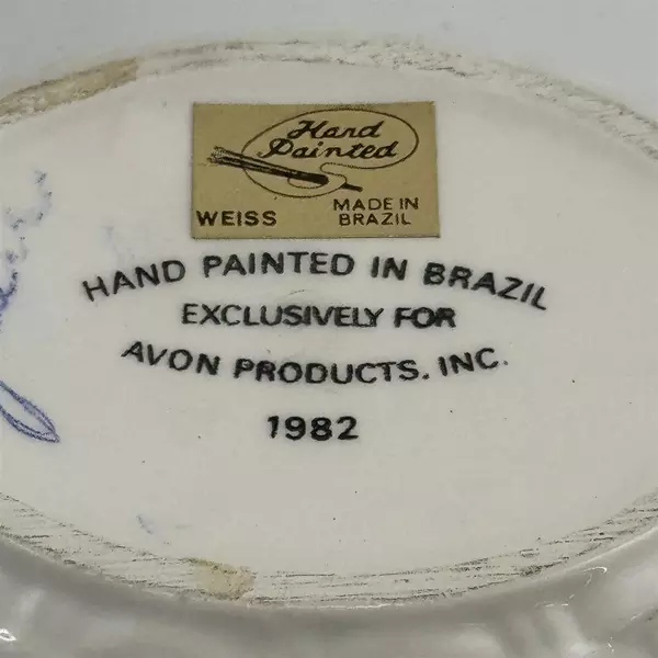 1982 Avon Bunny Rabbit  Ceramic Trinket Box Hand Painted 