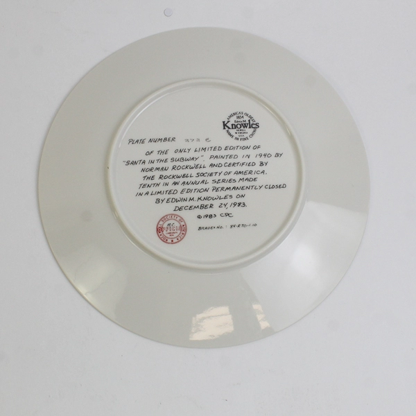 1983 Knowles Norman Rockwell "Santa in the Subway" #272C