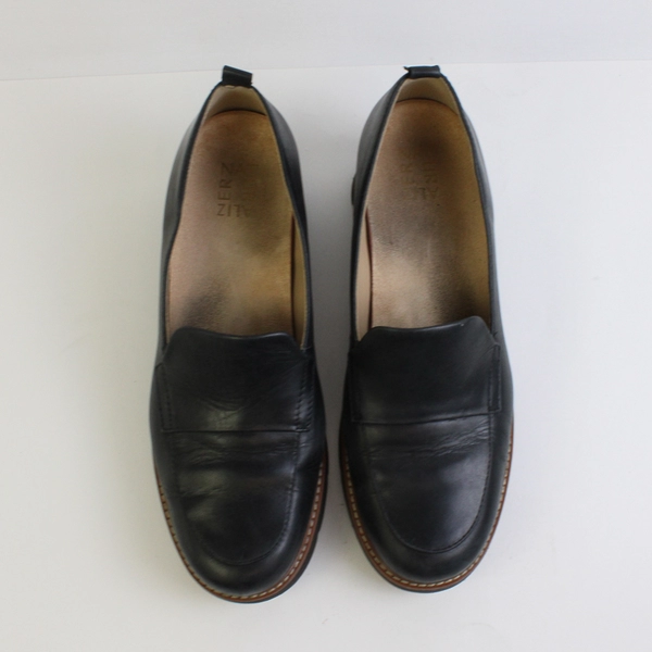 Naturalizer Women's 11W Black Leather Darry Heeled Loafer Shoes