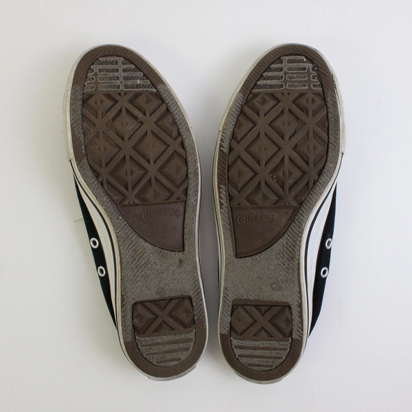 Converse Shoreline Slip On Women's Size 9 Black Low Top Sneakers