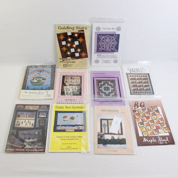 Lot of 10 Wall Hanging Quilt Patterns 1983-2008 Good Condition