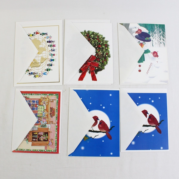 Lot of 34 Christmas Greeting Cards with Envelopes