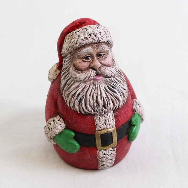 Unbranded  Sheri '97 Santa Claus Figurine Festive Seasonal Decor 3.75" Tall