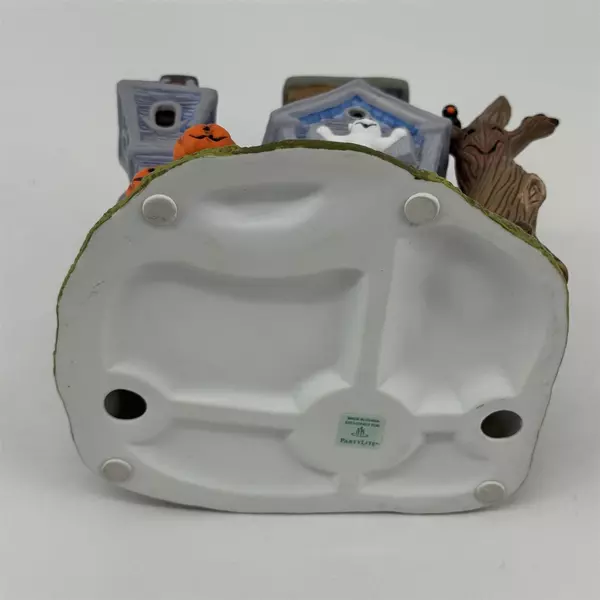 Partylite Ghostly Tealight House P7862 Halloween Haunted House Spinning Ghost