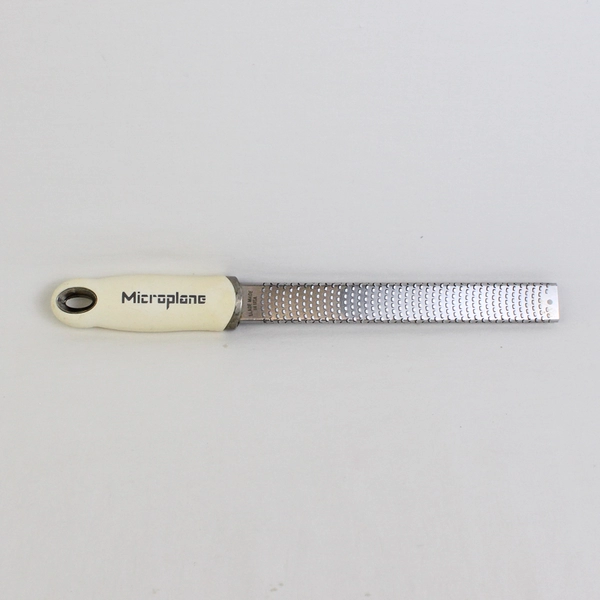 Microplane Beige Color Handle Premium Classic Series Lemon Zester No Cover