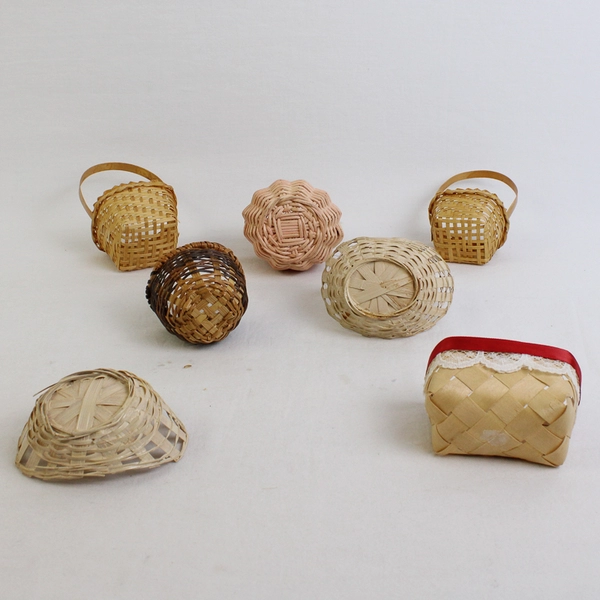 Lot of 7 Miniature Baskets Doll Accessories