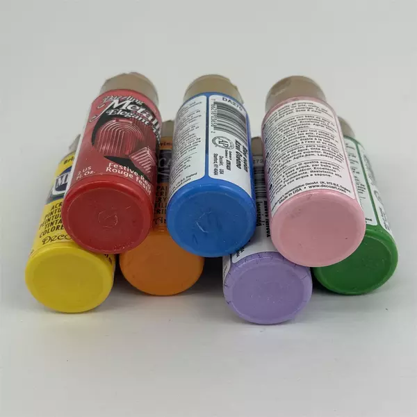 Lot Of 7 Bottles Of Americana  Acrylic Paints 2 oz  Used Assorted Colors