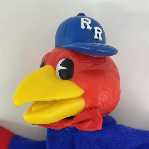 Vintage Red Robin Restaurant Hand Puppet