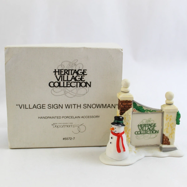 Department 56 Village Sign with Snowman #55727 Hand-Painted in Box