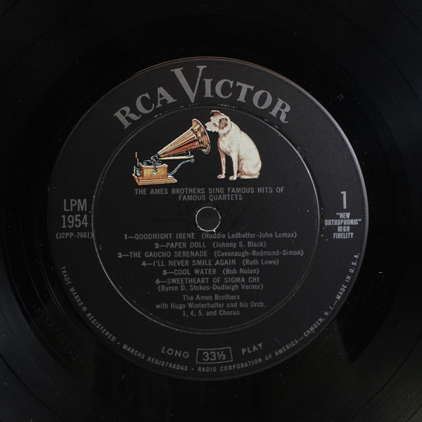 The Ames Brothers Sing Famous Hits of Famous Quartets RCA Victor LPM -1954