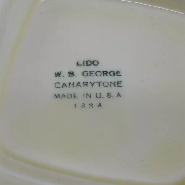 W.S. George Lido Canarytone Gravy Boat With Attached Underplate 133A