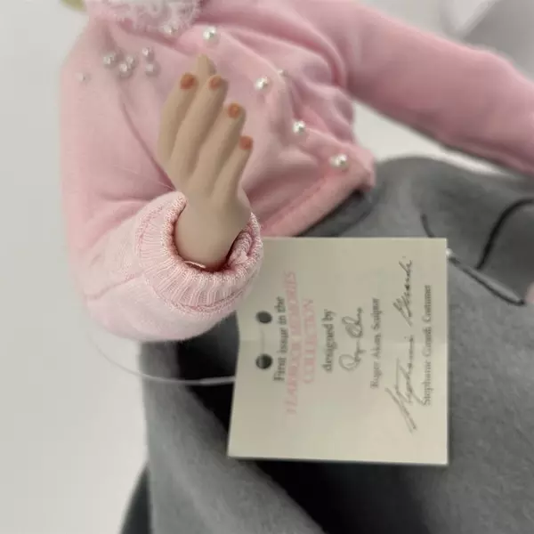 1991 Knowles Yearbook Memories Peggy Sue Porcelain Doll with Stand 16"