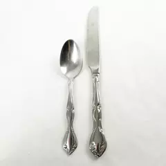 Lot of 2 Oneida Andrina Stainless French Solid Knife & Teaspoon