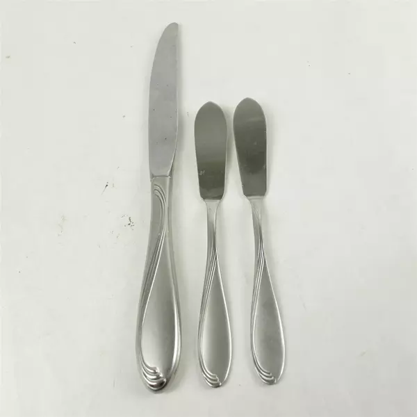 Oneida Satin Camber Stainless Set of 3 Flat Butter & Modern Hollow Knives