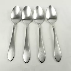 Set of 4 Oneida Satin Vertex Stainless Oval Soup Spoons 7"