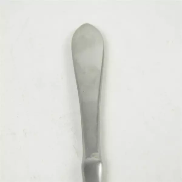 Set of 2 Oneida Satin Vertex French Solid Knives 9.5in