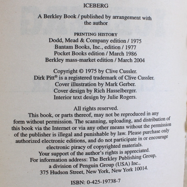 Lot of 2 Clive Cussler Iceberg Novels 1979 and 2004 Editions Dirk Pitt Series 