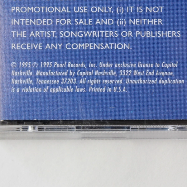 Lot of 2 Vintage Garth Brooks CDs: Fresh Horses (1995) & Sevens (1997)