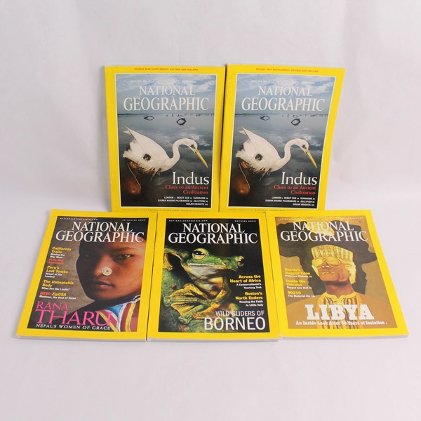 Lot of 5 Vintage 2000 National Geographic Magazine Issues 2 June Sept Oct Nov