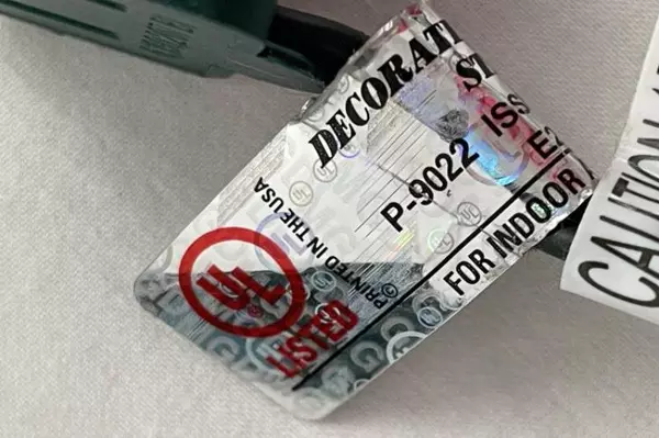 Lot of 2 Pink String Lights with 200 Mini Bulbs for Christmas & Halloween