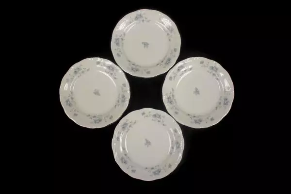 Set of 4 Johann Haviland Blue Garland Floral Dessert Bread Plates 