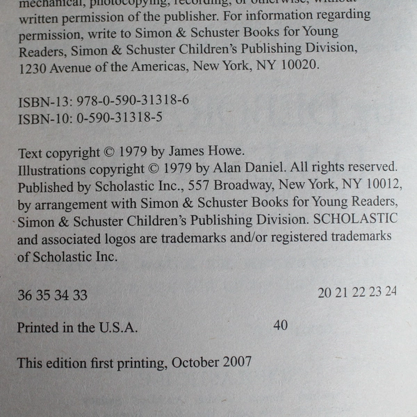 Bunnicula: A Rabbit-Tale of Mystery by Deborah and James Howe 2007 Scholastic PB