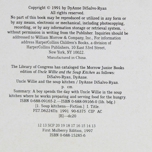 Uncle Willie and the Soup Kitchen by DyAnne DiSalvo-Ryan 1997 Paperback
