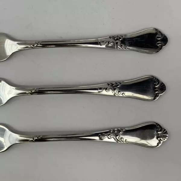 Lot of 3 Dalia Forks Clavel Pattern Stainless Steel 7 1/2" Made in Spain