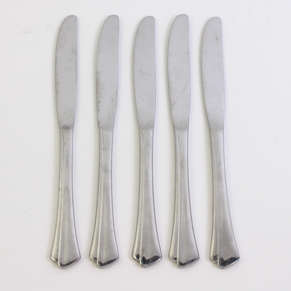 Lot of 5 Reed & Barton Select East Hampton Pattern Dinner Knives 9.25" Stainless
