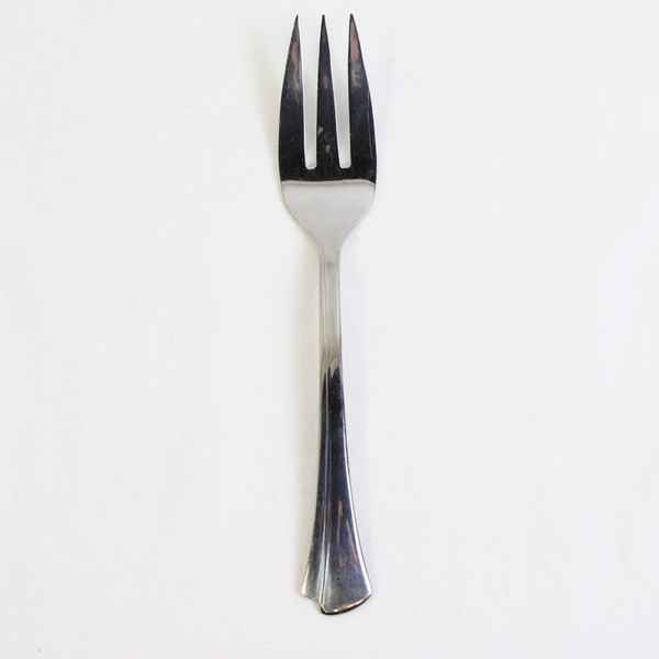 A Reed & Barton Select East Hampton Pattern Serving Fork Stainless 8.75 Inches