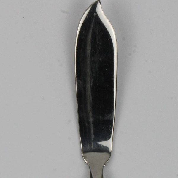 A Lot of 4 Reed & Barton 18/8 Stainless Durham-Matte Butter Knives 7.125 Inches