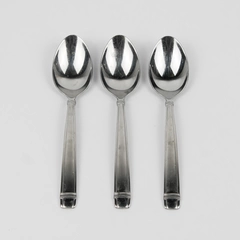 A Lot of 3 Reed & Barton 18/8 Stainless Durham Oval Table Spoons 7 Inches